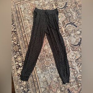 Victoria secret heavenly modal black joggers size small gently worn